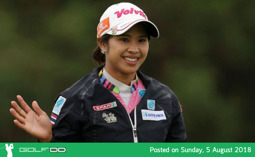 Pornanong Phatlum -13 ยังคงนำเดี่ยวใน Women's British Open รอบ 3