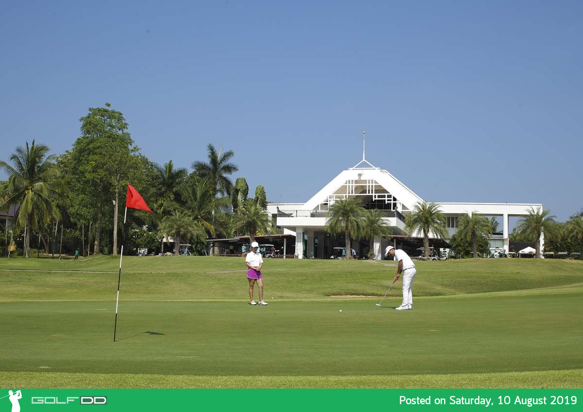 วันหยุด เที่ยวสนุกทั้งครอบครัวที่ The Majestic Creek Country Club หัวหิน พร้อม Booking Teetime กับ golfdd จ่ายเงินที่สนามได้เลย
