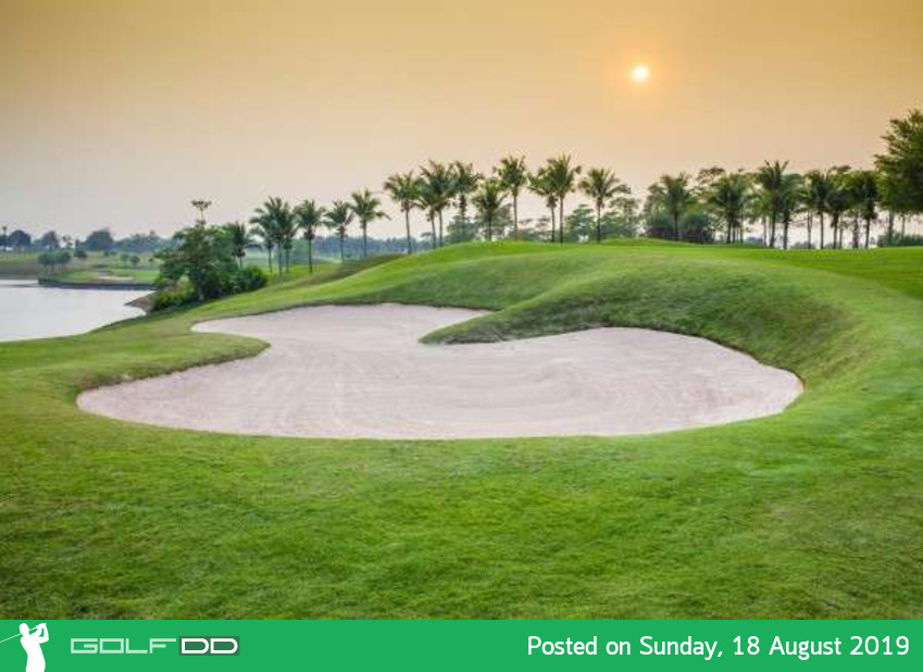 โปรร้อนๆ ลุกเป็นไฟยาว 8 เมตร พิเศษลด 75% แถมไม่ต้องเดินทางไกล ที่ Pattana Golf Club and Resort ชลบุรี