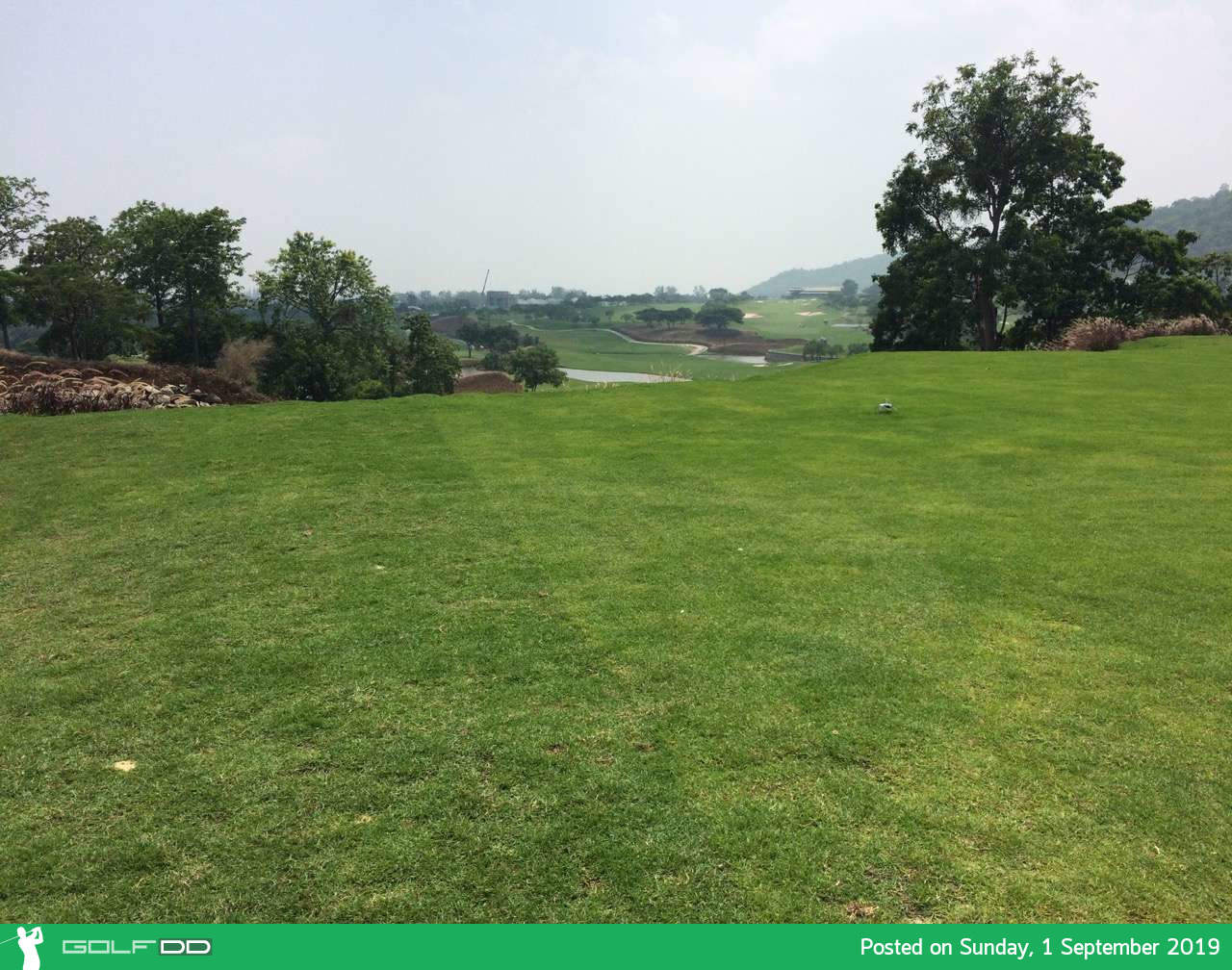 ครอบครัวถูกใจสิ่งนี้ วันหยุด วันพักผ่อน วันครอบครัว ออกรอบที่ Black Mountain Golf Club หัวหิน เชิญ Booking Teetime กับ golfdd จ่ายเงินที่สนามได้เลย