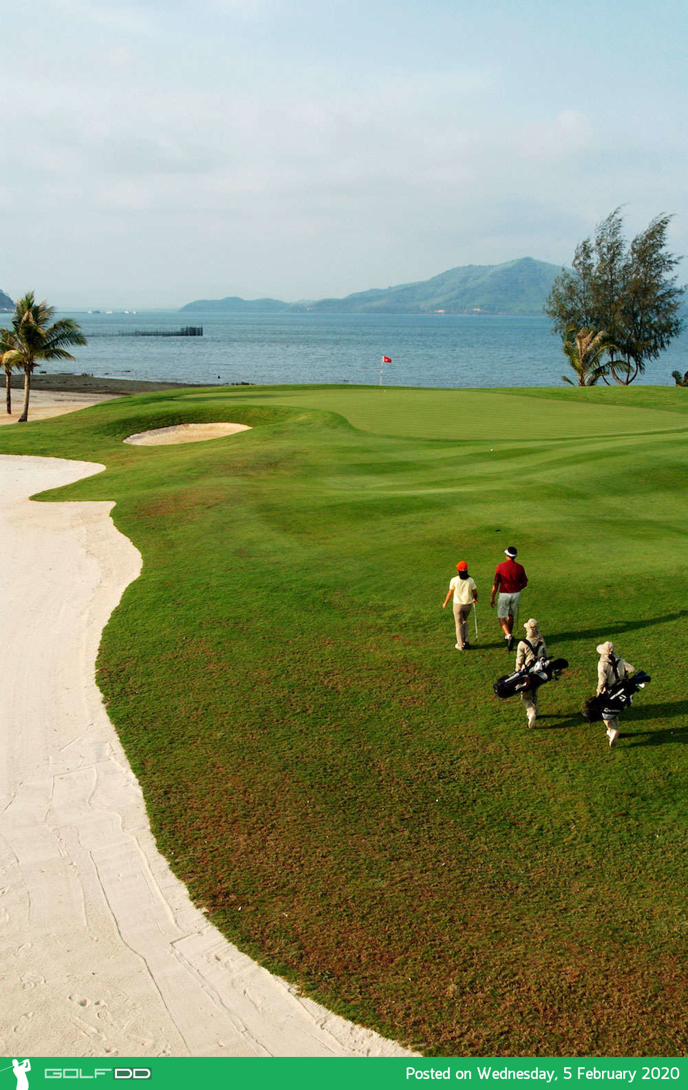 ตีกอล์ฟบนเกาะสวรรค์ Mission Hills Phuket Golf Resort 