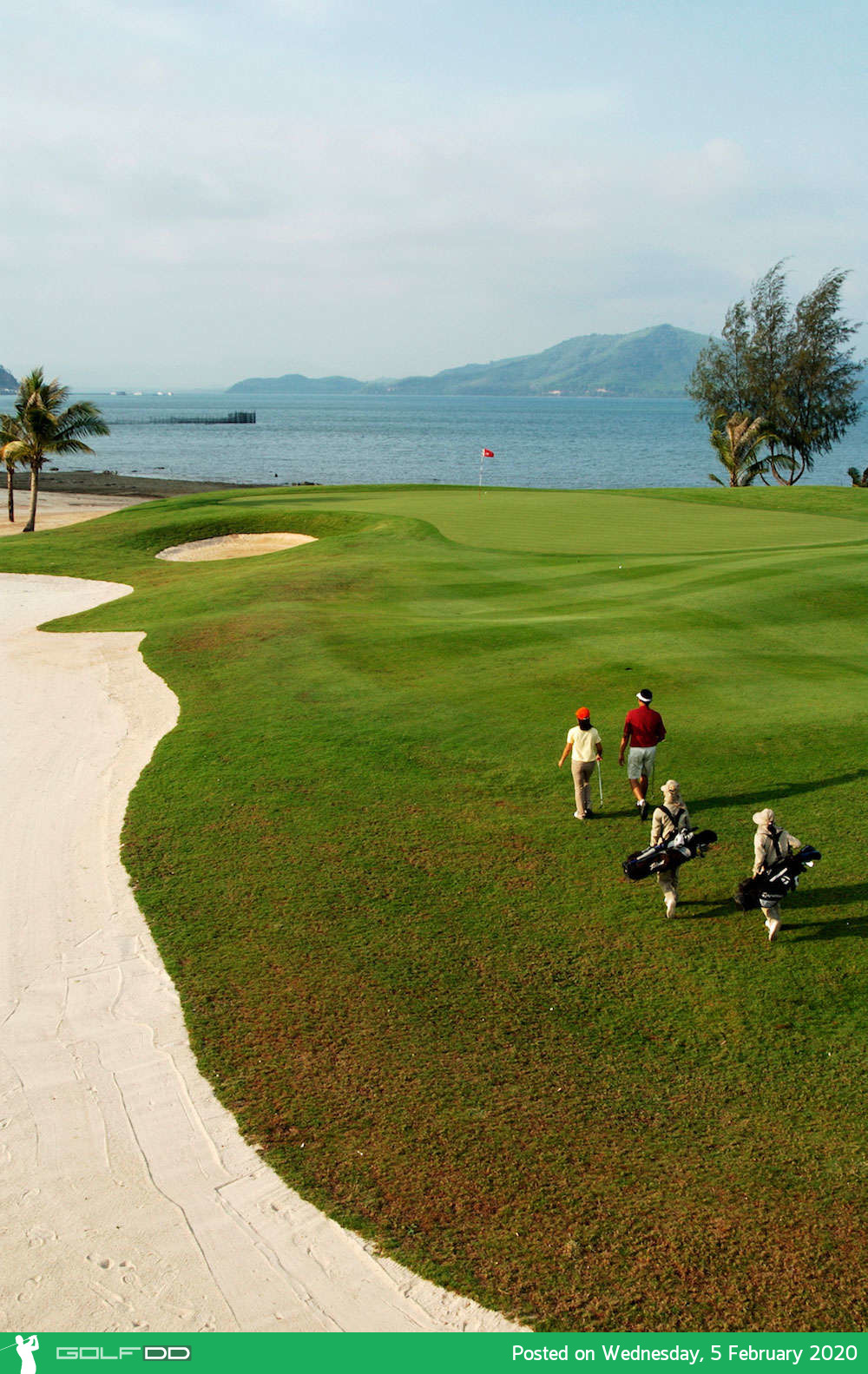 ตีกอล์ฟบนเกาะสวรรค์ Mission Hills Phuket Golf Resort