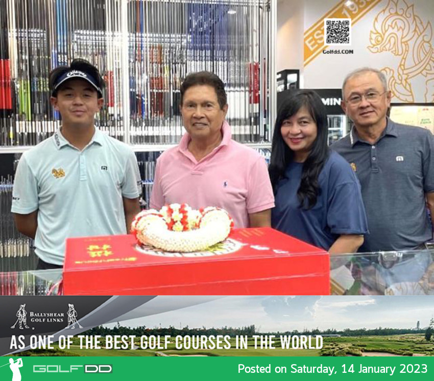 “ทีเค” รัชชานนท์ ร่วมสวัสดีปีใหม่ บิ๊กบอส “สิงห์”คุณสันติ ภิรมย์ภักดี 