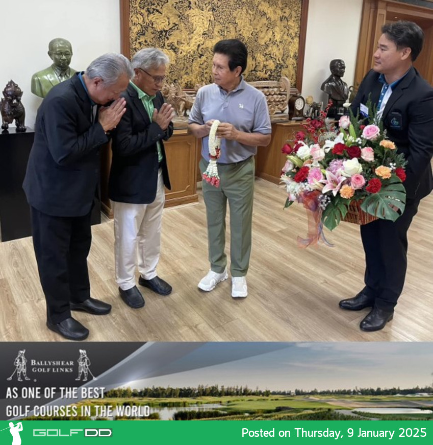 สมาคมผู้บริหารสนามกอล์ฟภาคตะวันออก เข้าอวยพรปีใหม่ คุณสันติ ภิรมย์ภักดี ผู้สนับสนุนหลักของสมาคมฯ