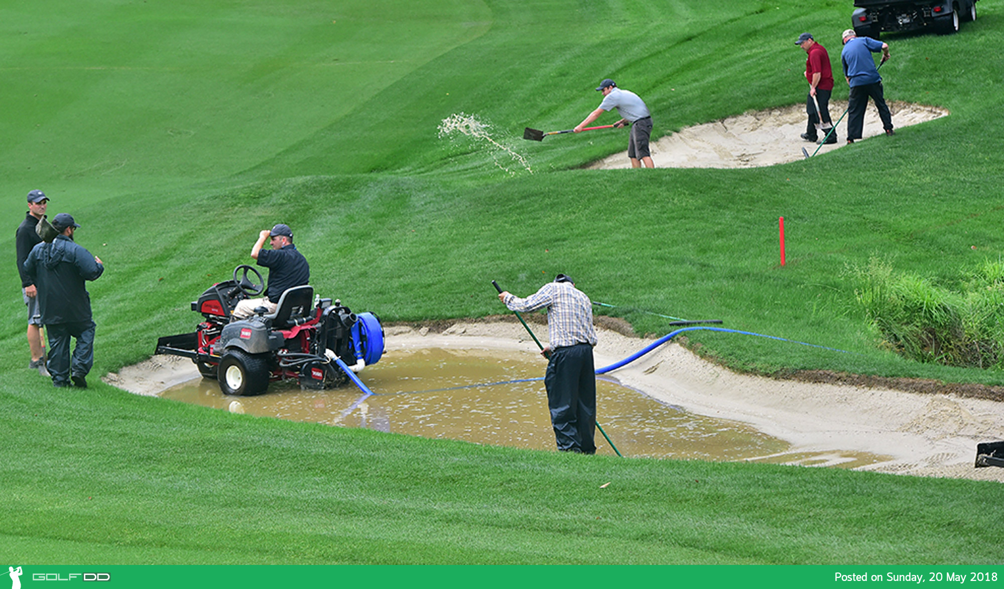 Kingsmill Championship รอบ 2 ยังไม่จบ