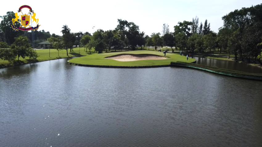 Signature Hole ของสนามบางกอก กอล์ฟคลับ ที่ไม่ธรรมดาจริงๆ ในราคาแบบนี้ คุณภาพแบบนี้ อากาศช่วงนี้น่าออกรอบซะด้วย 