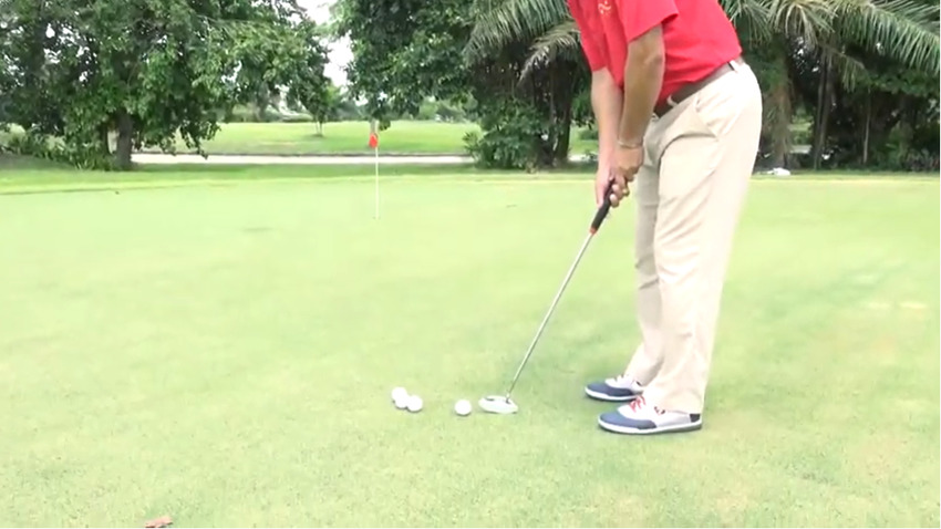 Golfdd Talk Easy #ep9 - แค่มองลูกก็รู้แล้วว่า พัตเปิดหรือปิด " เทคนิคนี้เป็นเทคนิคง่ายๆสำหรับมองลูกพัตซึ่งบางครั้งเราอาจจะไม่รู้เลยว่า คุณภาพในการพัตของเราเป็นยังไง 