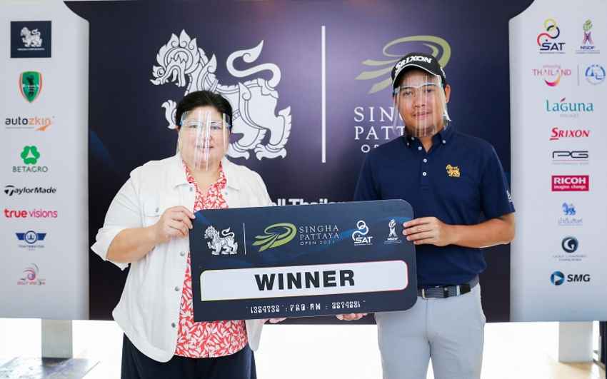 ทีม Burapha Golf & Resort คว้าแชมป์โปรแอม รายการ สิงห์ พัทยา โอเพน 2021 