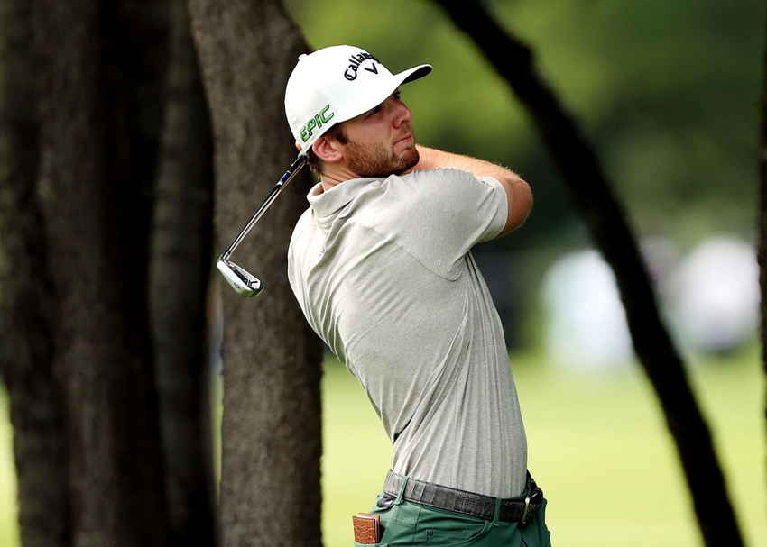 แซม เบิร์น  กลับขั้นไปอยู่ในท็อป 10 อีกครั้ง หลังการคว้าแชมป์ Valspar Championship ทำให้ดัสติน จอห์นสัน ต้องหล่นจากท็อป 10 เป็นครั้งแรกในรอบ 7 ปี 