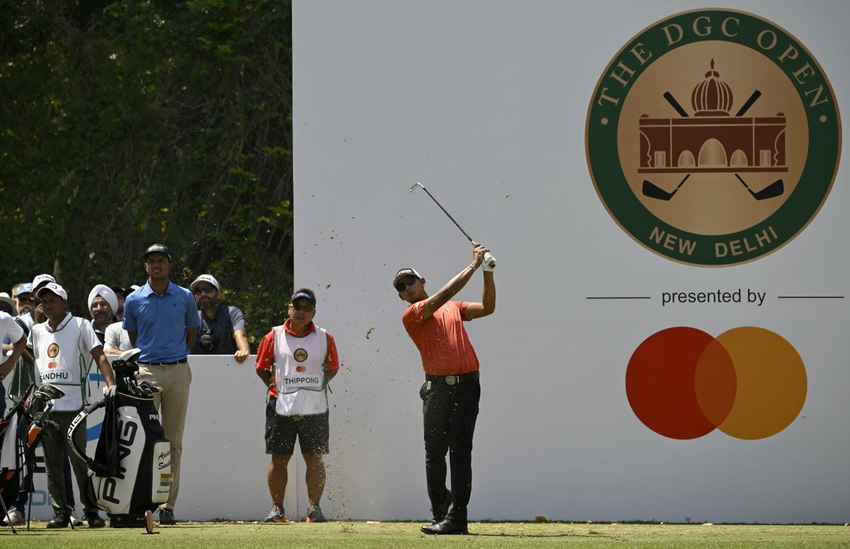 “นิติธร” นำ 2 ช็อต ลุ้นแชมป์แรกเอเชียนทัวร์ 