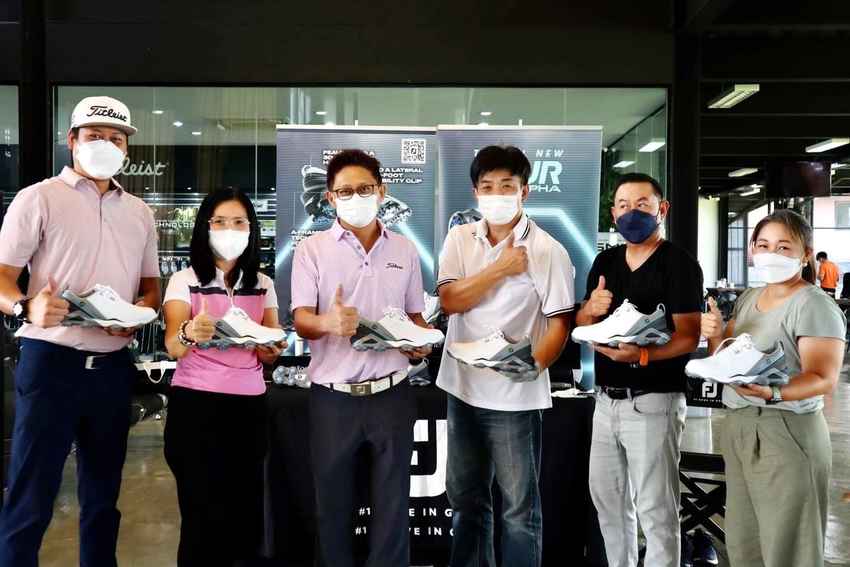 FJ Tour Alpha DEMO DAYS เดินสายเชิญทดสอบประสิทธิภาพ Tour Alpha เป็นรองเท้าที่เต็มไปด้วยขุมพลังให้คุณใส่ตีได้อย่างมีพลังในทุกช๊อต พร้อมส่งโปรโมชั่นแถมของสมนาคุณพิเศษ 