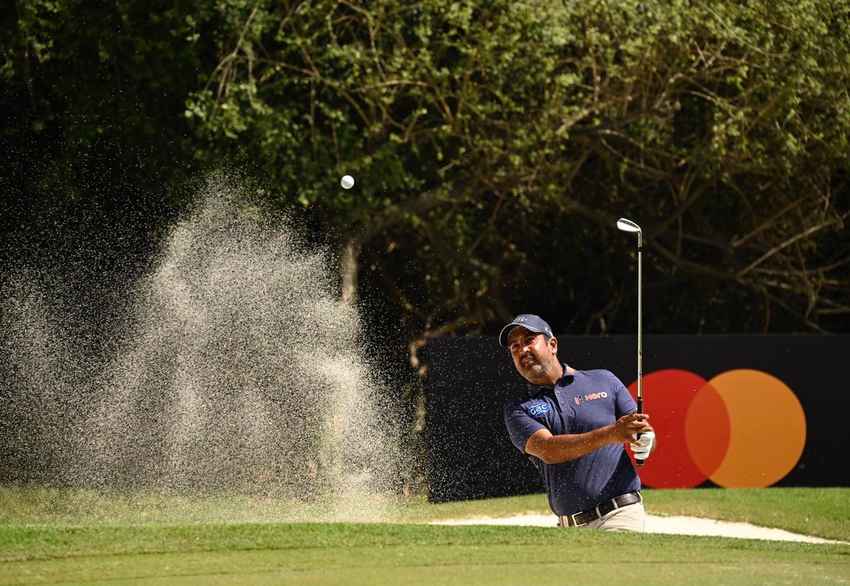 Embrace life-changing opportunities, urges Kapur 