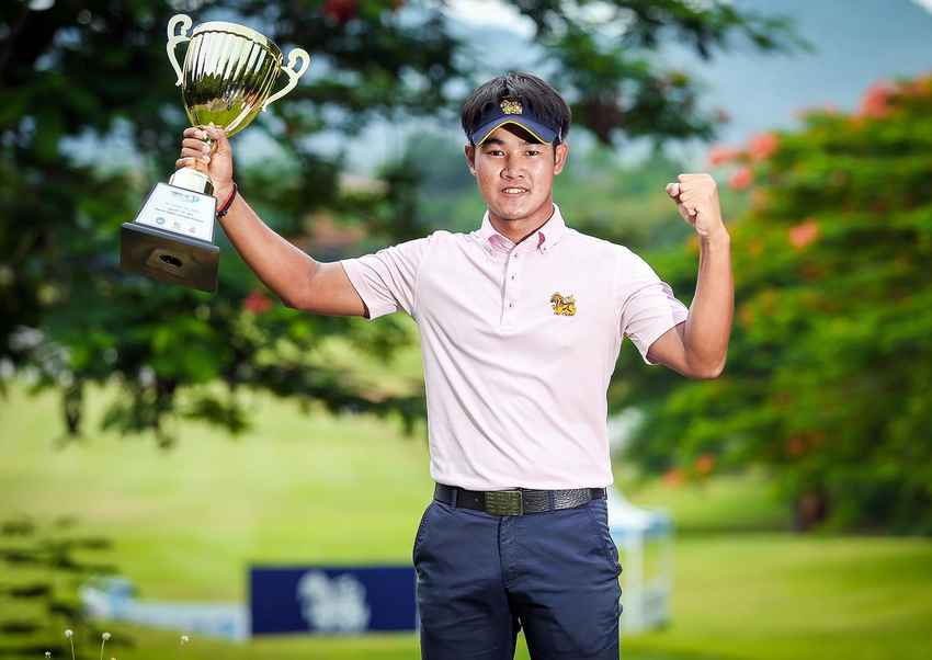 รุกกี้หนุ่มวัย 21 ชนม์เจริญ บารมีธนเศรษฐ์ คว้าแชมป์ในการแข่งขัน ไทยแลนด์  ดีเวลล็อปเม้นท์ ทัวร์ (ทีดีที)รายการ สิงห์-เอสเอที ทีดีที เขาใหญ่ 2022 