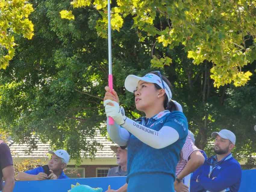 อาฒยา ฐิติกุล มือ 5 ของโลก จบรอบแรกที่ 4 อันเดอร์ จาก 4 เบอร์ดี้ อยู่ที่ 15 ร่วมเช่นเดียวกับ 