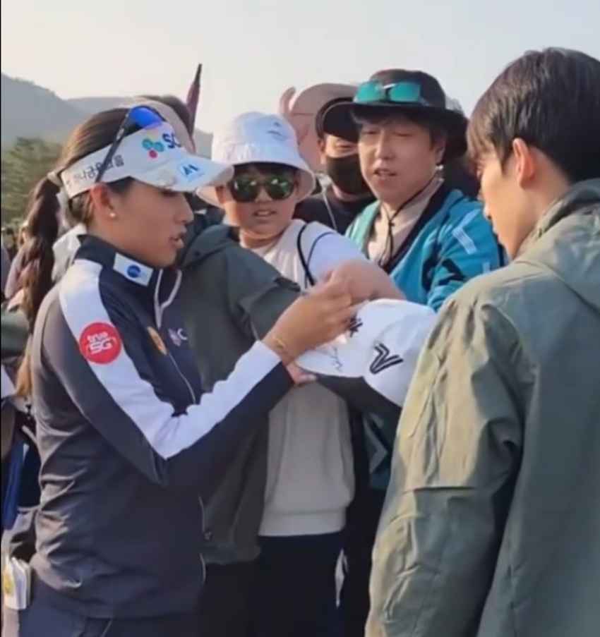 เชียร์ “จีโน่” สู่แชมป์ & มือหนึ่งของโลก 