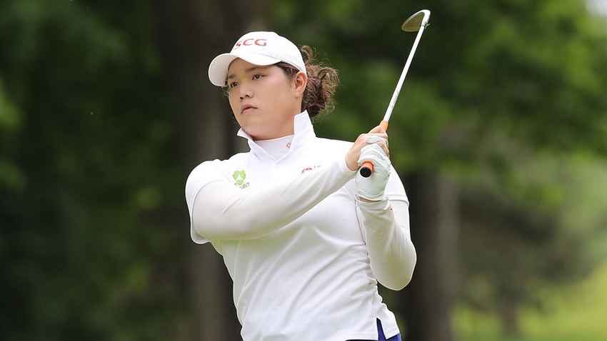 [NEWS]  3 แชมป์ติด นำห่าง  5 สโตรค 