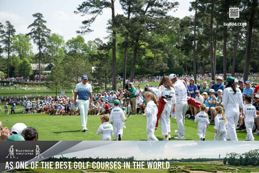 เควิน คิสเนอร์ โปรอเมริกันพร้อมกับครอบครอบครัว ระหว่างการเล่น Par 3 Contest ณ  Augusta National Golf Club 