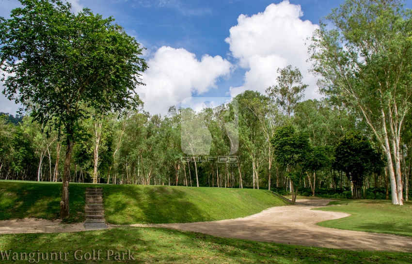 รีวิว สนามกอล์ฟ วังจันทร์ กอล์ฟ ปาร์ค 