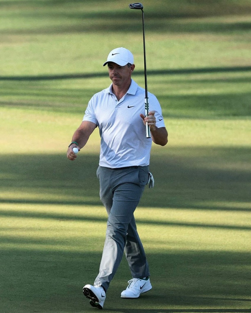 Rory McIlroy” ฟอร์มปีศาจ ลุ้นแชมป์ติดกัน 